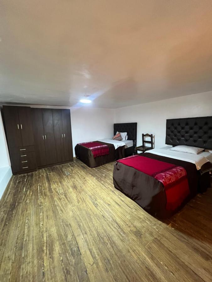 Doppelzimmer mit 2 Doppelbetten