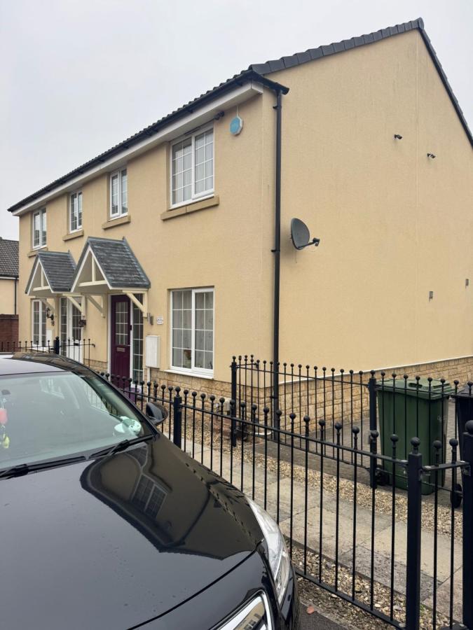 Cozy Gloucester Stay - B&B Quedgeley