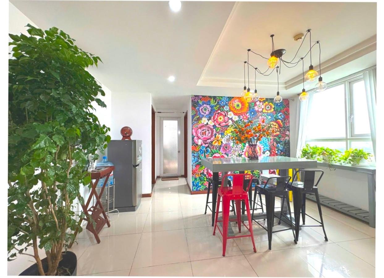 Chillax Apartment 3 - Spacious 3BR at District 1 - B&B Ho Chi Minh