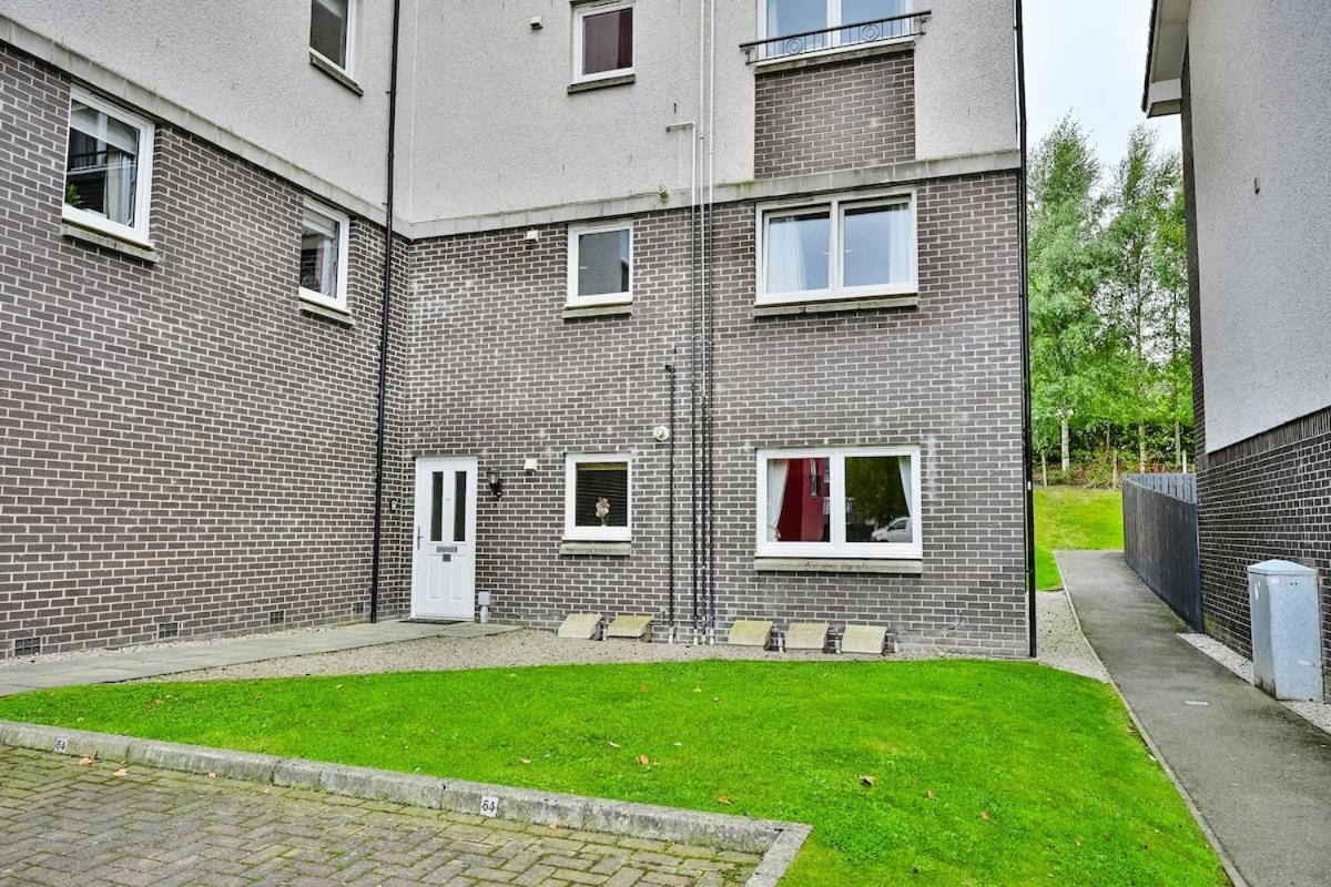 Aberdeen 2BR Flat Near Airport & City Centre - Ferienwohnung Aberdeen