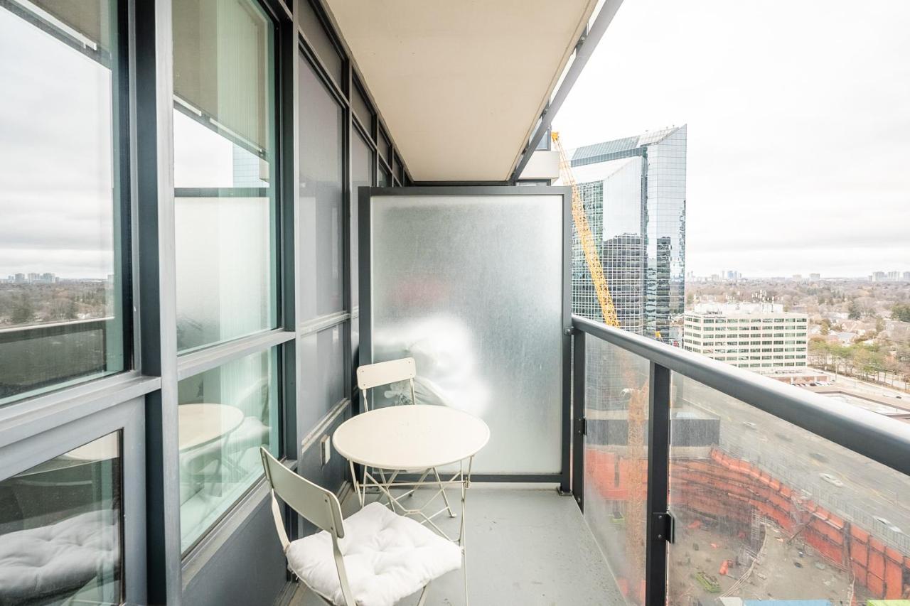 Modern 1 BR Apartment in North York Free parking - B&B Toronto