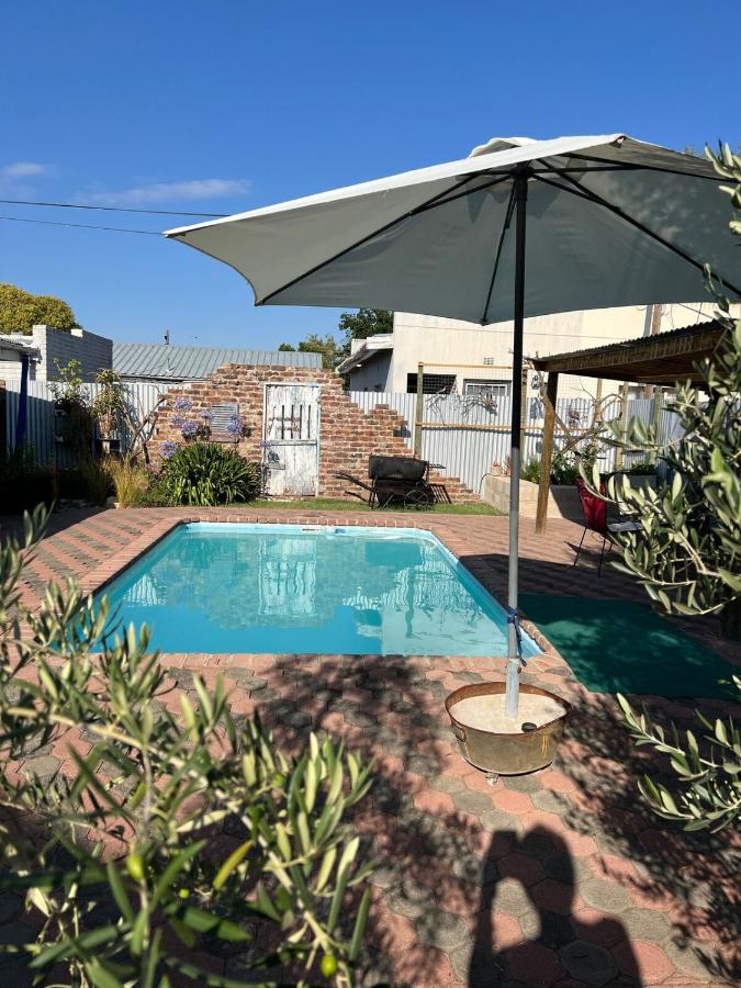 Tuinhuis - B&B Oudtshoorn