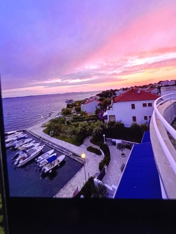Apartmani Sollei - B&B Petrcane