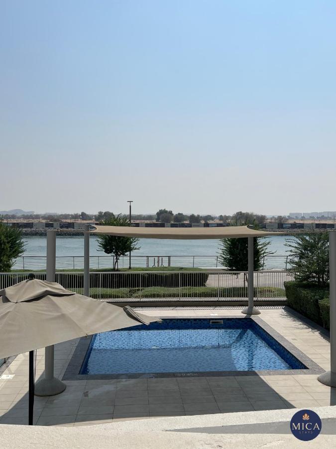 Yas Island 2BR Walk to F1, Ferrari & SeaWorld - B&B Abu Dhabi