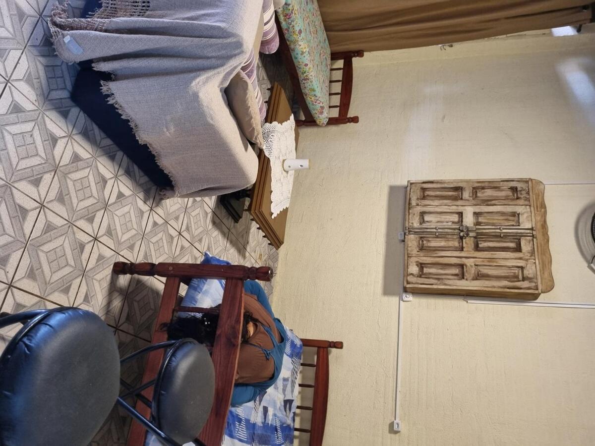 Simone - B&B Itanhaém