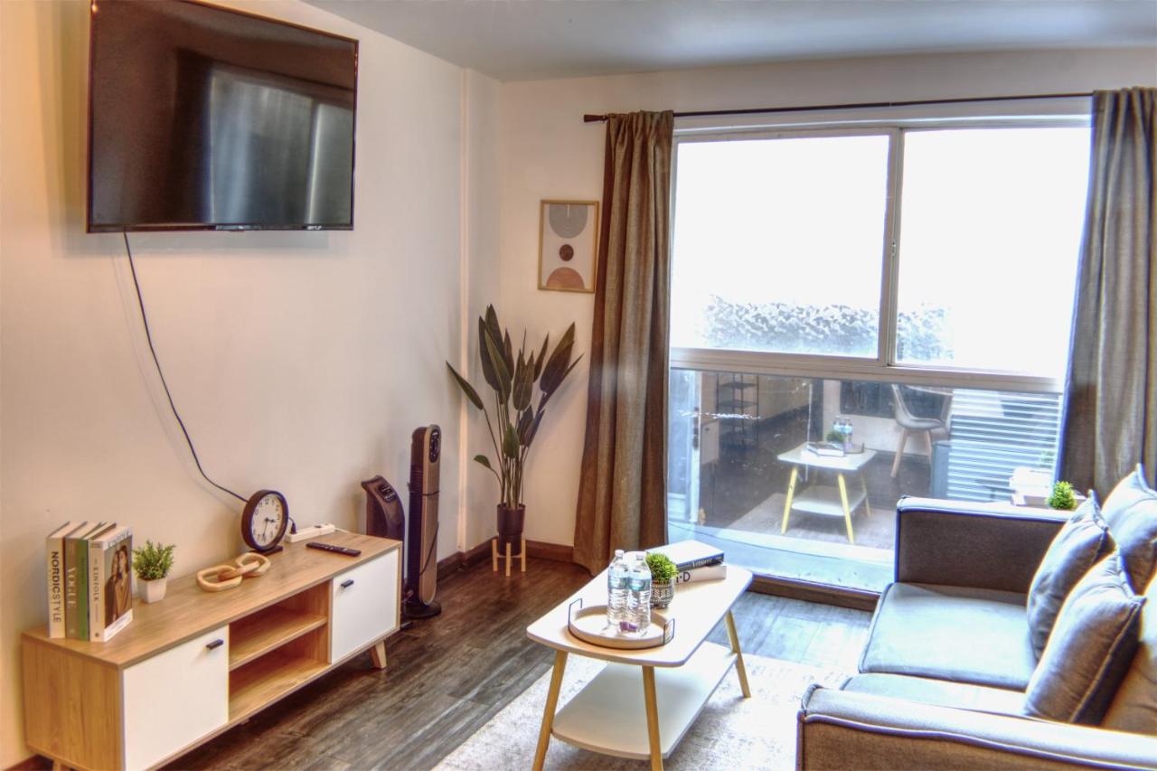 Mexico City Best Location Master Suite with Air Conditioner - Chambres d’hôtes Mexico