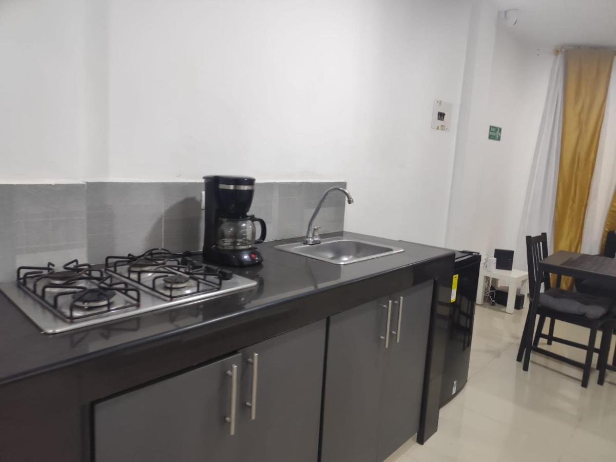 Aparta Hotel Nini Cali - B&B Cali