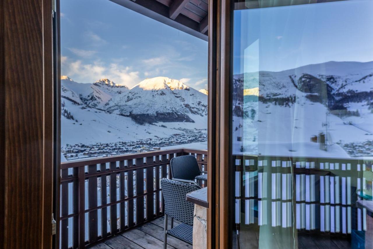 Solis Apartments - AlpineEscape - Bed and Breakfast Livigno