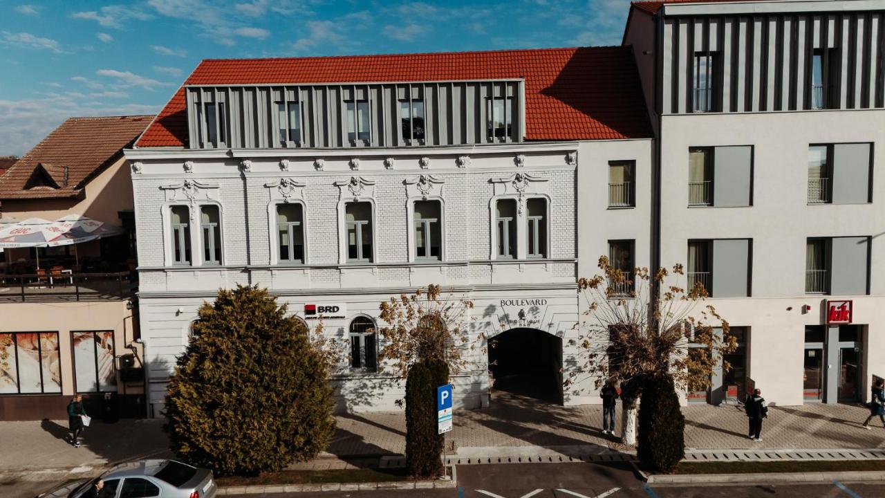 Boulevard Boutique B&B - Bed and Breakfast Blaj