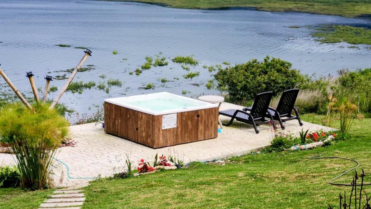 Cabañas en el Lago Calima - Bed and Breakfast Calima