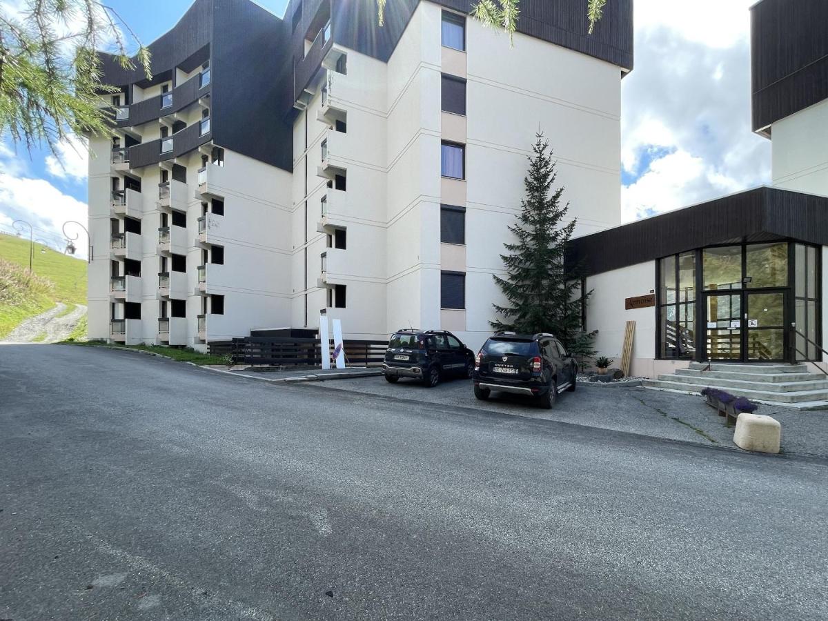 AM03 Spacieux T2 skis aux pieds Les Menuires - B&B Les Ménuires