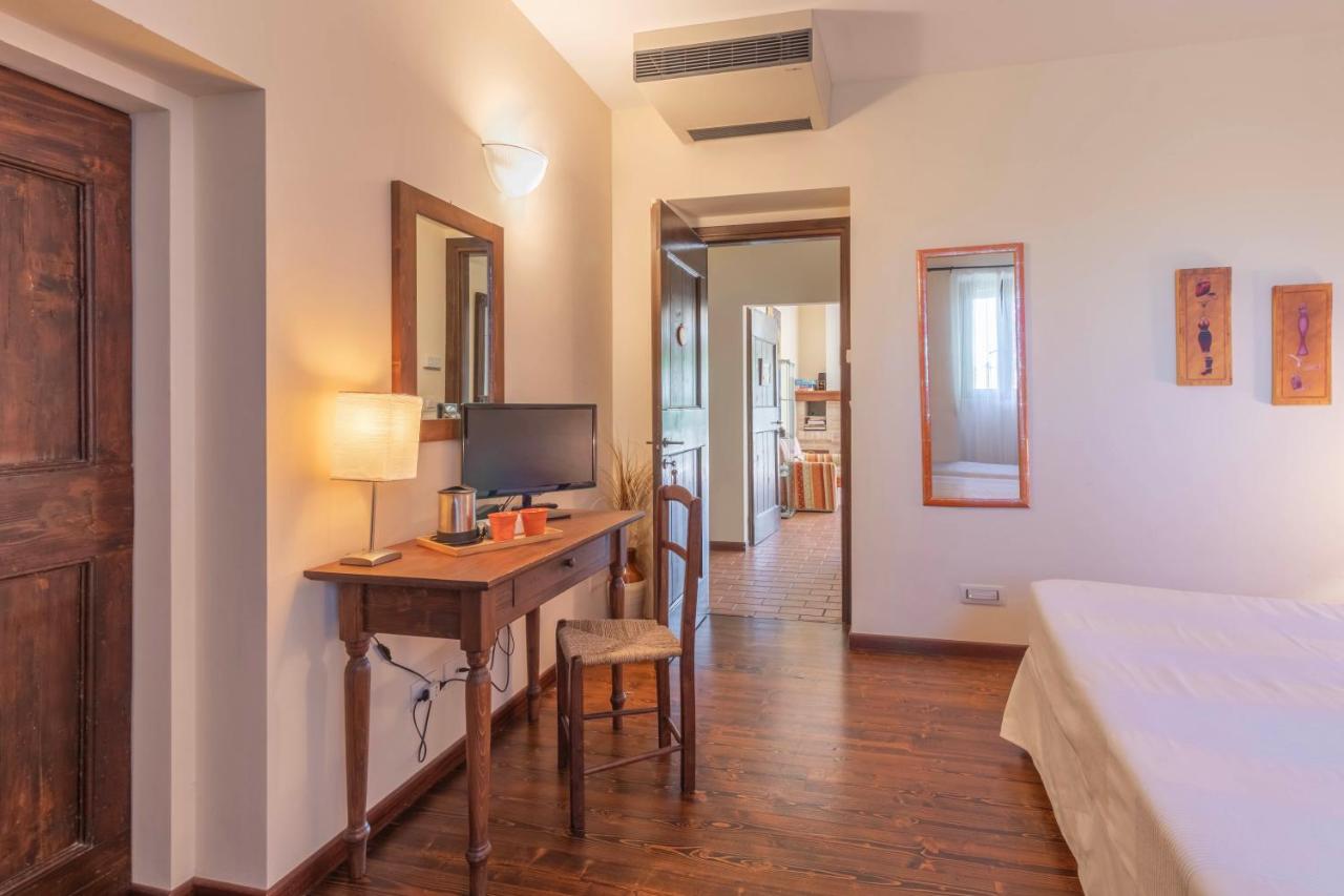 Classic Dreibettzimmer