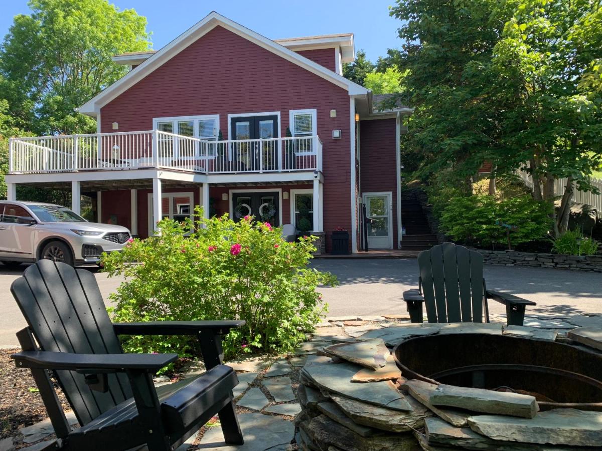 The Beaverpond Getaway Suite - Chambres d’hôtes Brigus