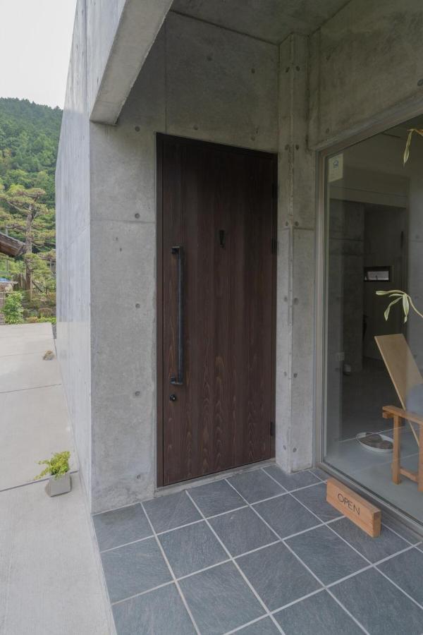 一棟貸切鳥取の深緑に潜むモダン建築焙煎したての珈琲と休息を - B&B Tottori-shi