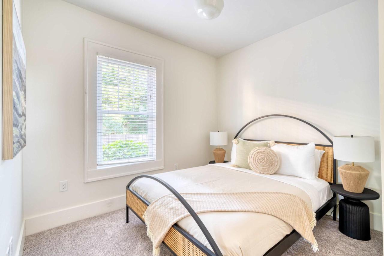 Stay Portland - La Casa Burnside - Local Eateries, Shops, and Bars - Ferienwohnung Portland