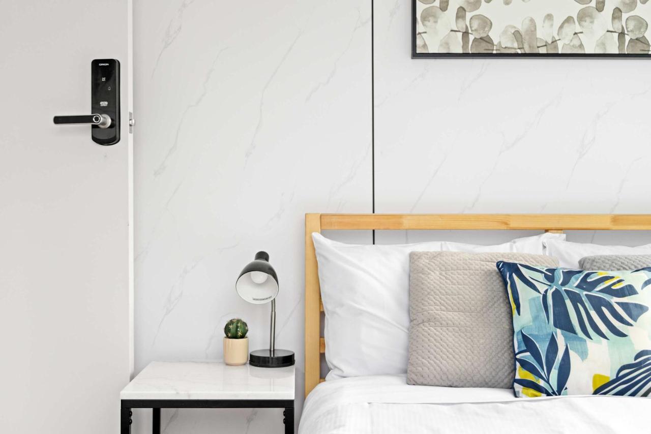 Modern Single Room in Botany - Mins to Airport - Shared Bathroom - Ferienwohnung Sydney