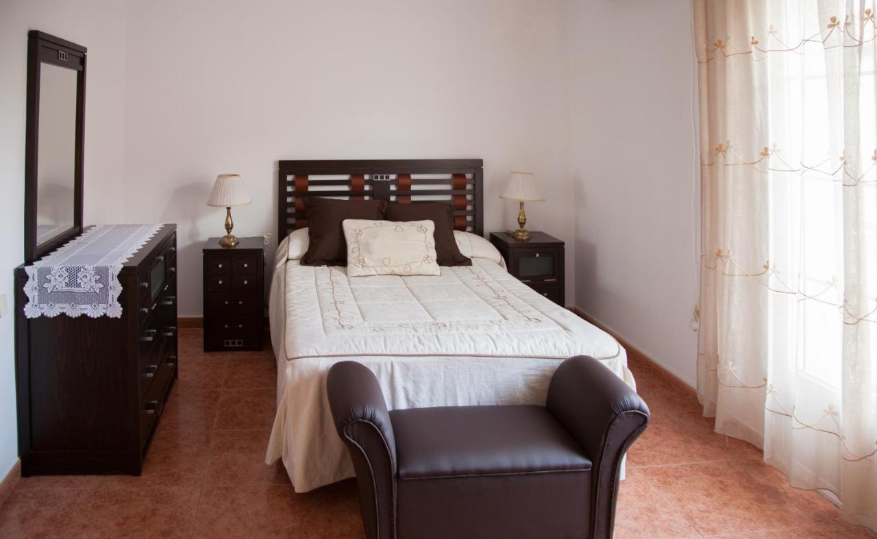 B&B Navahermosa - Casa Rural Marchena - Bed and Breakfast Navahermosa