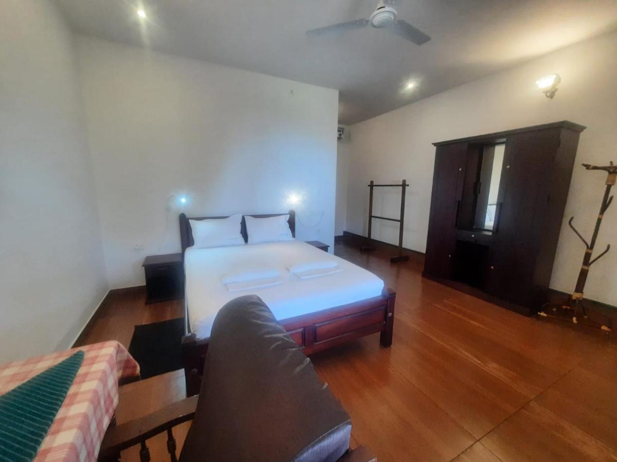 Camera Matrimoniale con Balcone