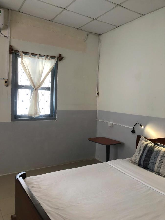 Kamer met Queensize Bed en Balkon