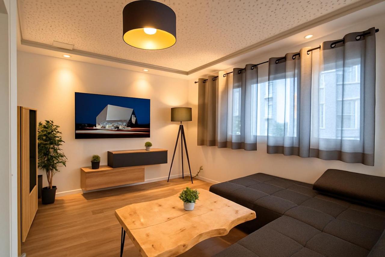 Porschenahe Wohung - B&B Stuttgart