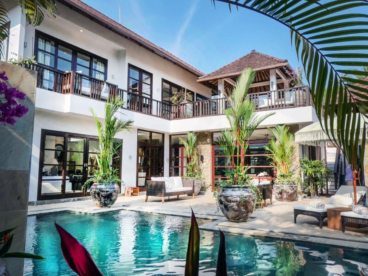 Noco Luxury Villa Seminyak - B&B Seminyak