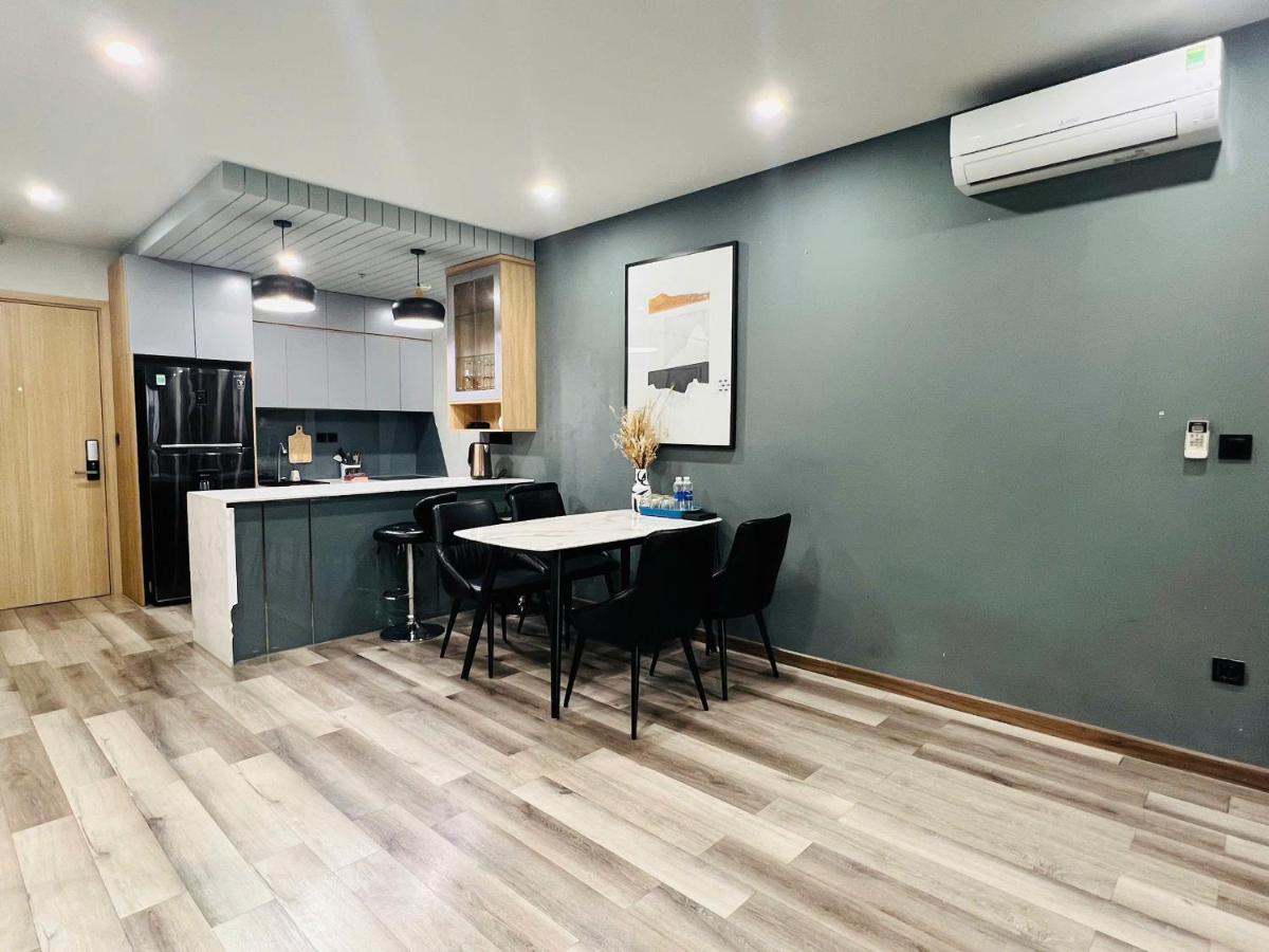 Two-Bedroom Apartment with City View