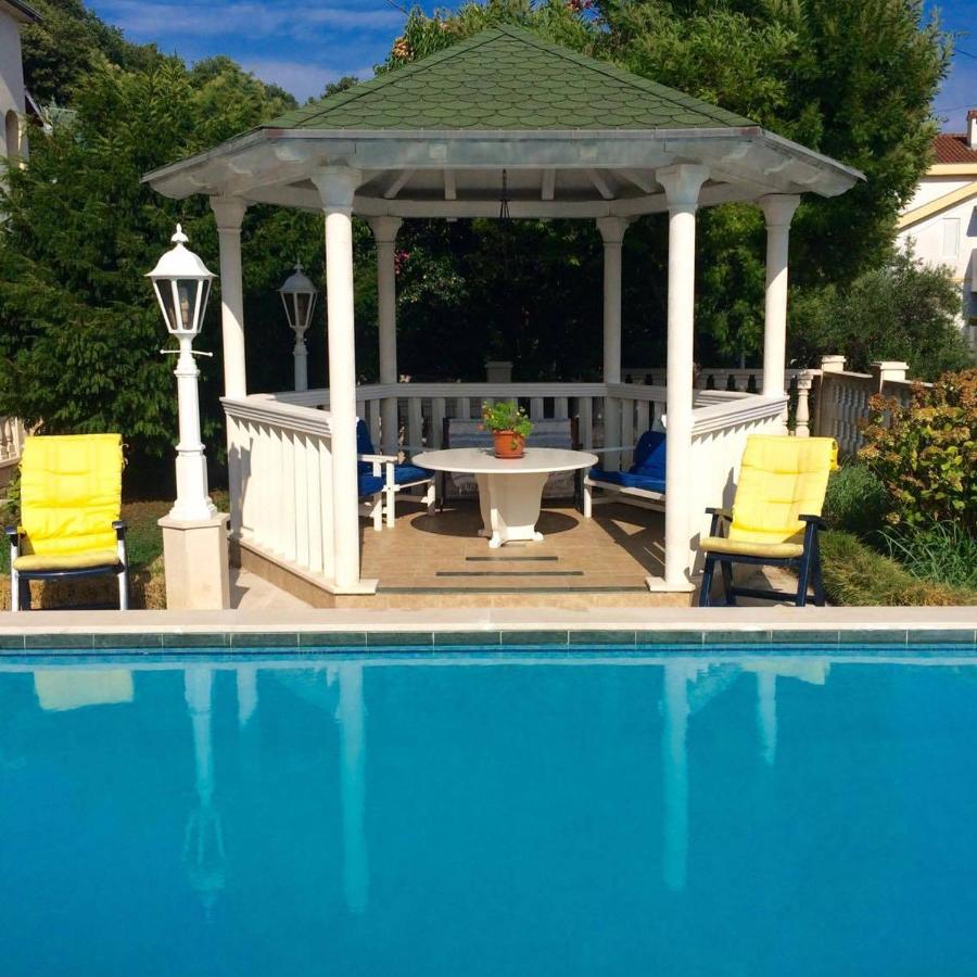 Guest House Vila Eli - B&B Castelnuovo di Cattaro