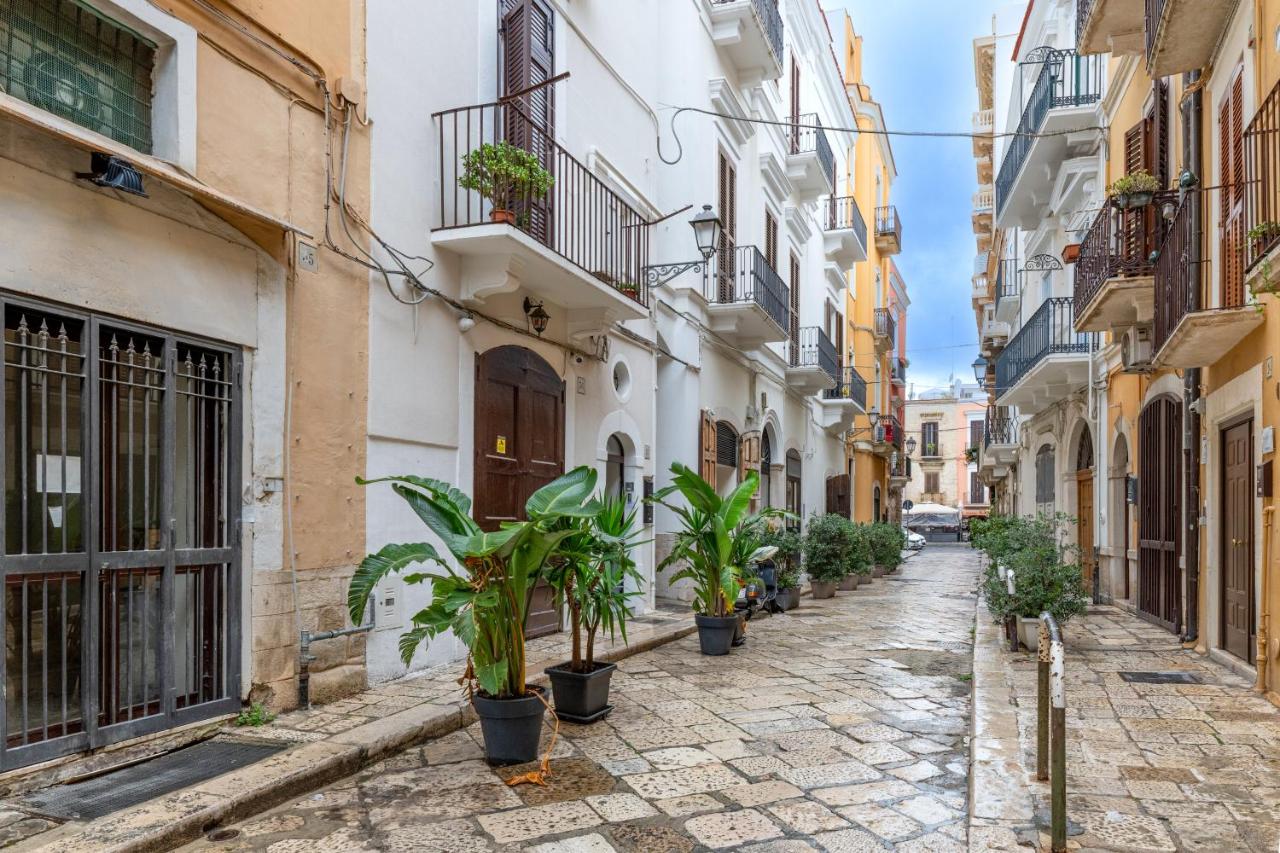 Corte Dama - Live Like a Local in Bari Vecchia - B&B Bari