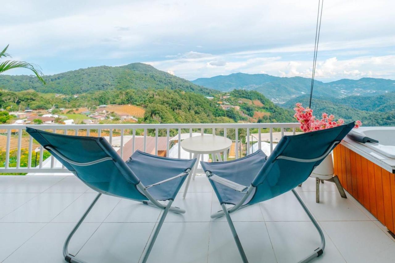 ม่อนล้านวิว ม่อนแจ่ม - B&B Ban Pong Khrai