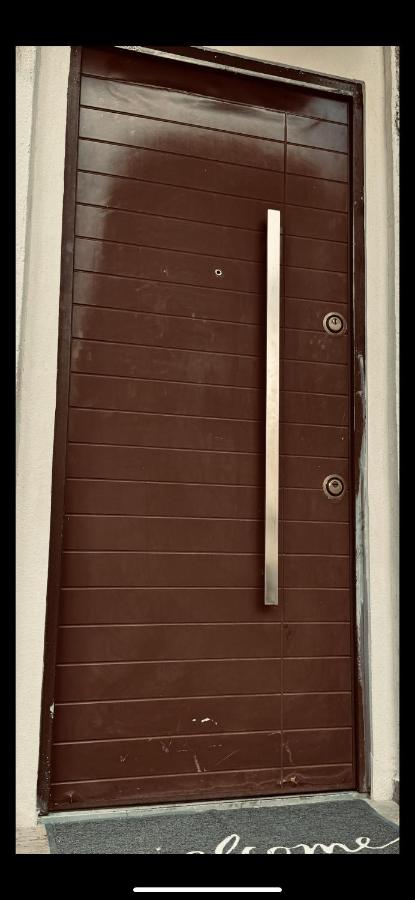 ZA Apartment - B&B Korçë