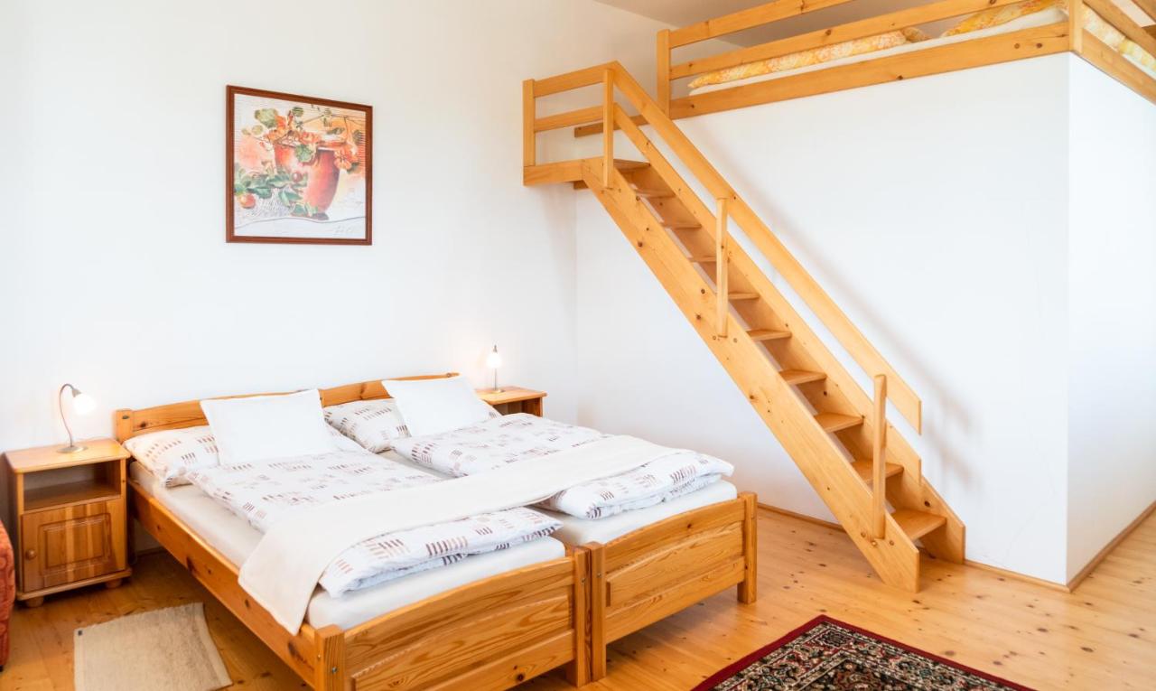 Quadruple Room with Private Bathroom