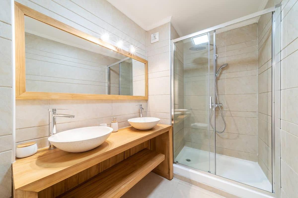 L'HORIZON - Appartement 1 chambre - 2 personnes - Magnifique terrasse avec vue mer dans le quartier de Bellepierre à 2 pas du CHU de Bellepierrre - Chambres d'hôtes Saint-Denis