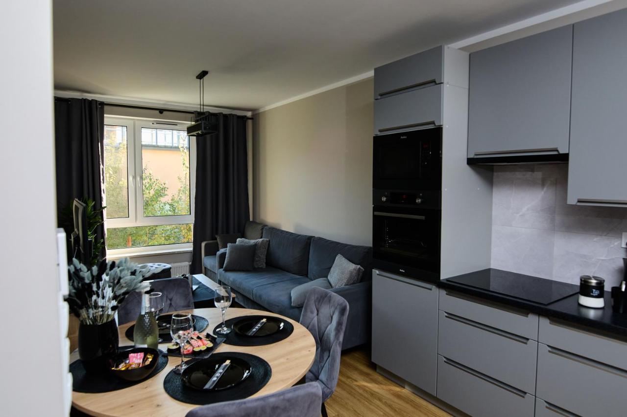Apartament CzarnyBlask - B&B Augustów