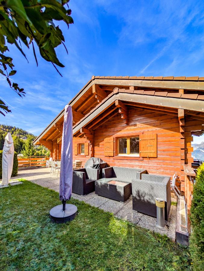 Grand chalet familial et convivial à La Tzoumaz - B&B La Tzoumaz