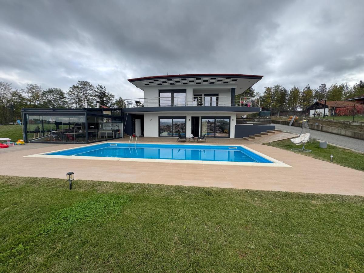 Villa Rafaela in Grevena - B&B Grevená