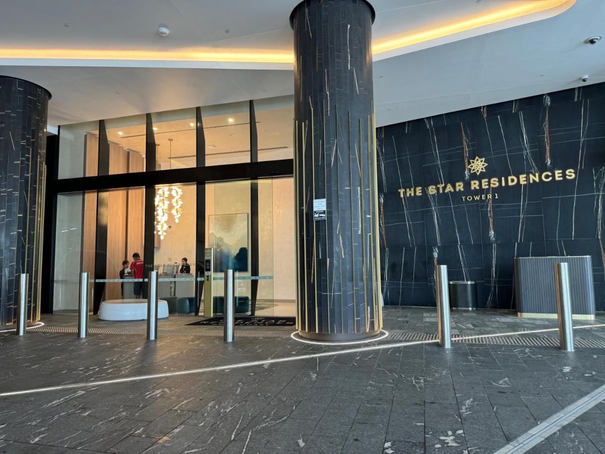 Casino & Luxury Sky High Oceanview 2BR 2BA Parking - B&B Gold Coast