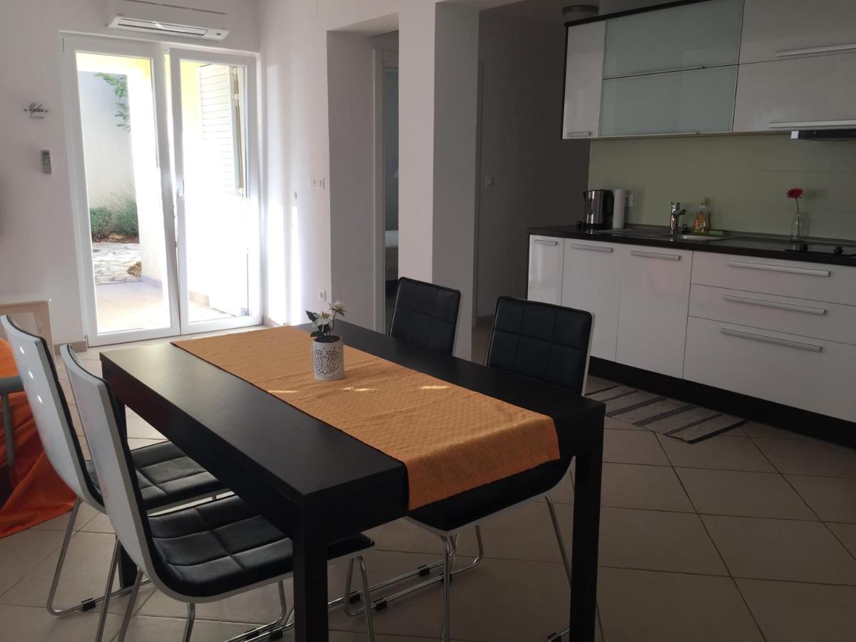 Gavza Luna Apartment - Chambres d’hôtes Cres