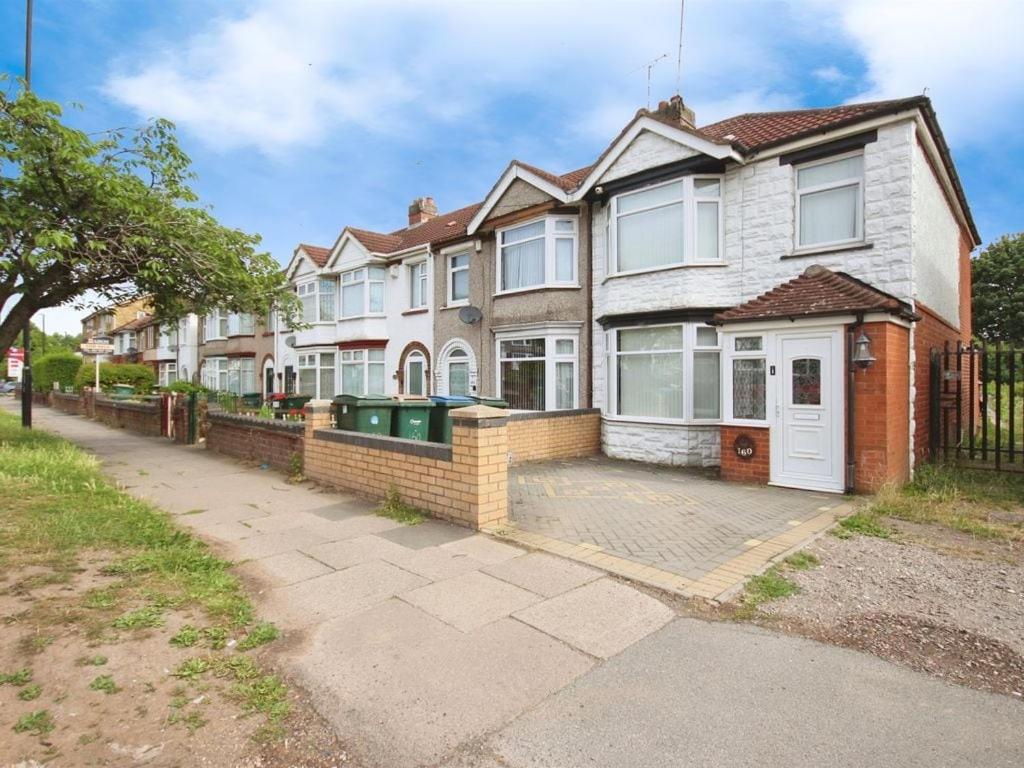 Large Coventry Stay, Family & Contractor Friendly! - Bed and Breakfast Wyken