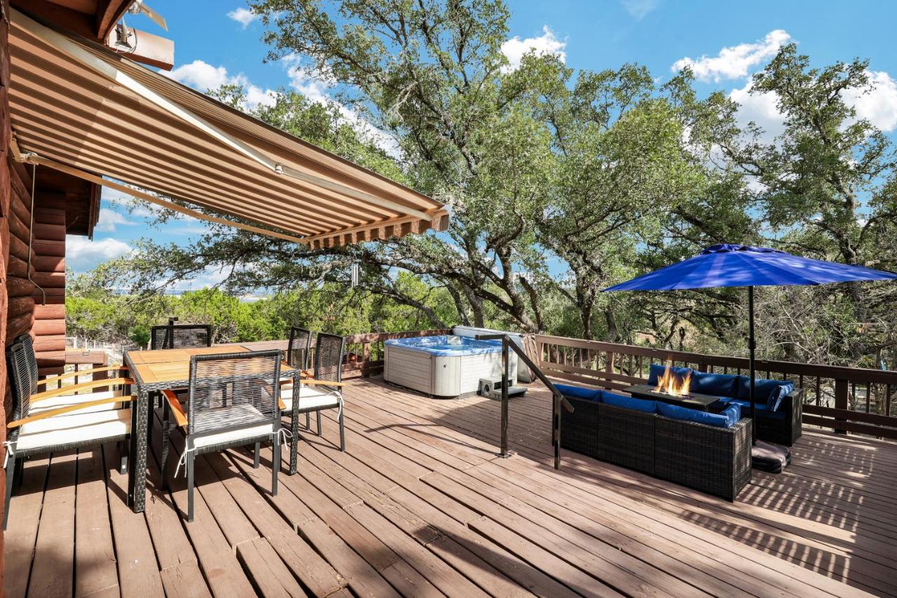 Canyon Lake Haven Cabin Hot Tub Yard BBQ Fire Pit - Ferienwohnung Canyon Lake