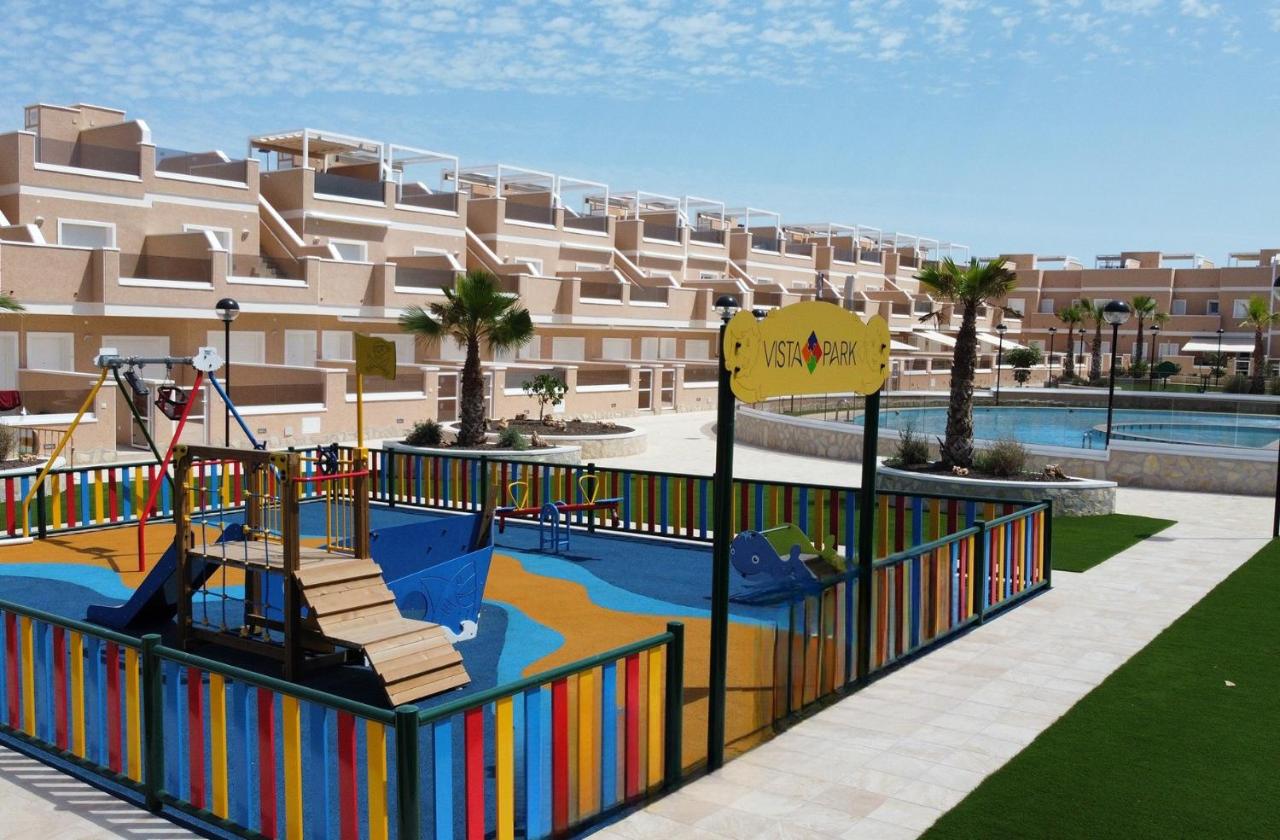 Torre sol Penthouse - jacuzzi - AC - garage - pool - B&B Pilar de la Horadada