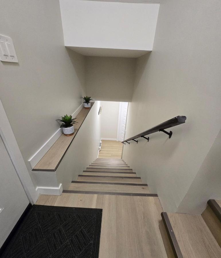 Rhote's Luxury Suite - B&B Saskatoon