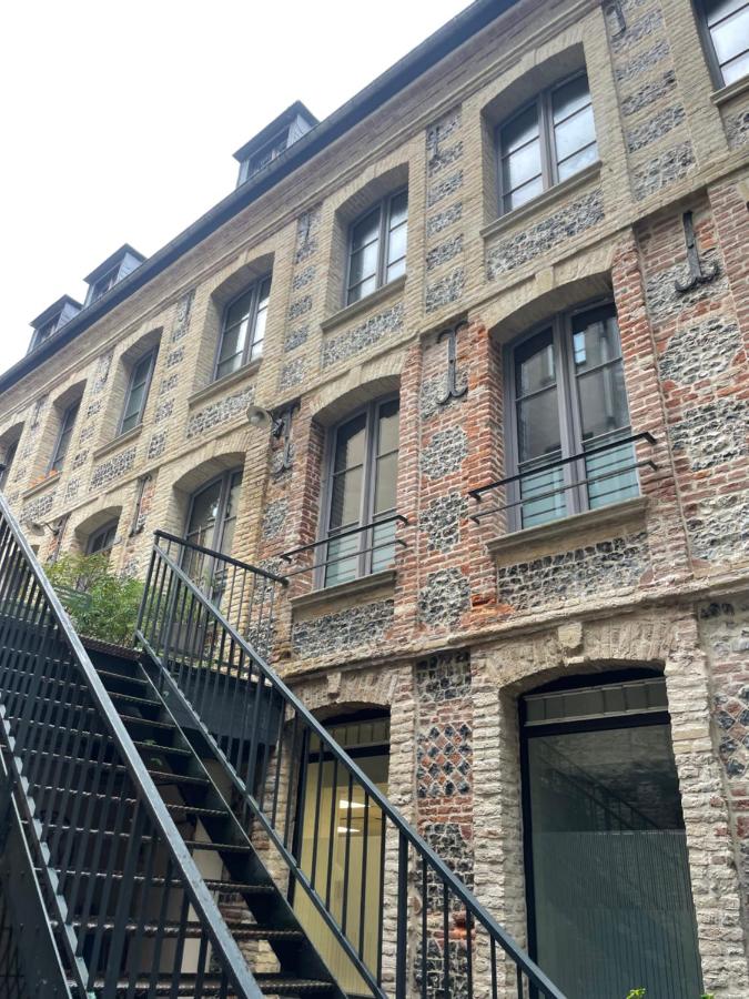 Hyper Centre, Perle Rare et Chic Urbain - Bed and Breakfast Dieppe