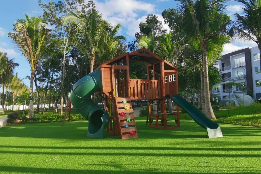 Apartment in Playa del Carmen, Pools, Padel, Gym and more - B&B Playa del Carmen