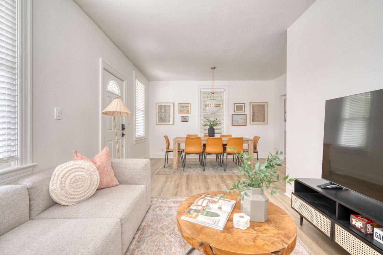 Cozy Portland Getaway 1 Block from Mississippi - Chambres d'hôtes Portland
