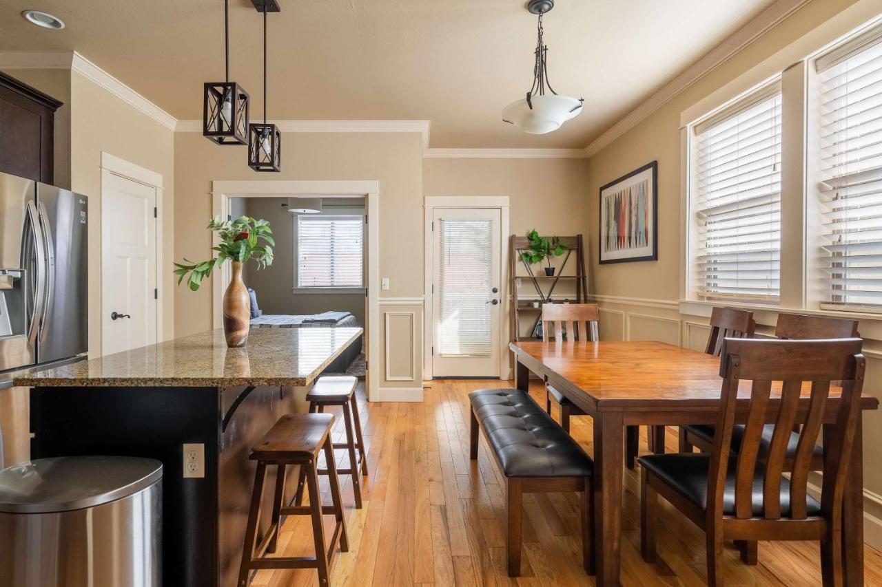 Stay Portland - The Garfield Getaway House- Luxury New Build - B&B Portland