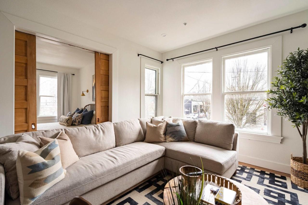 Stay Portland - 3BR - Sleeps 6 - Steps to NW 23rd - Fast WiFi - Chambres d'hôtes Portland