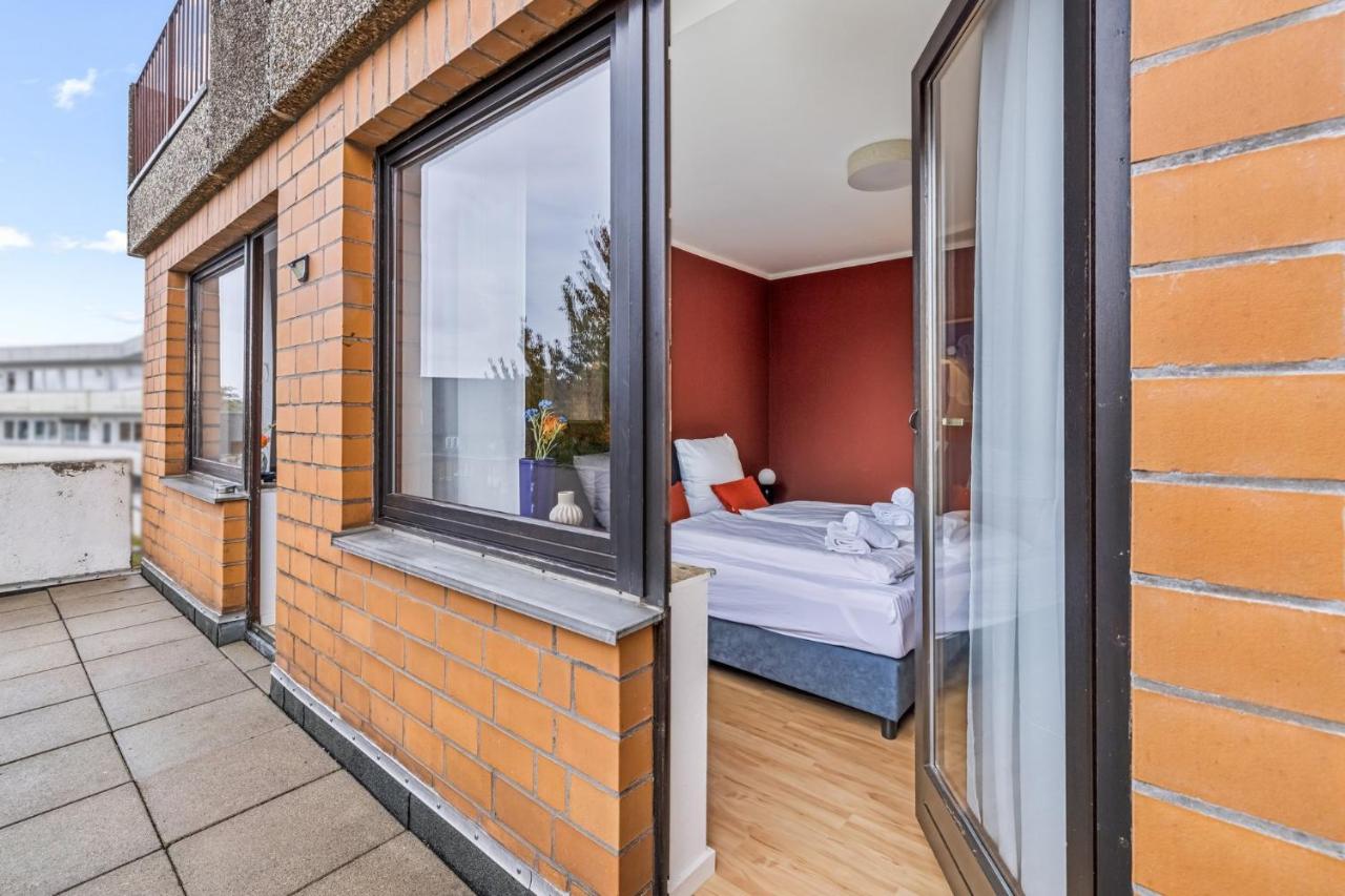 Renovierte Komfortable 3 Zi I Wohnung I Bahnhofsnähe I 3 Balkone I Netflix I Xbox One I 6 Betten - B&B Bad Bevensen