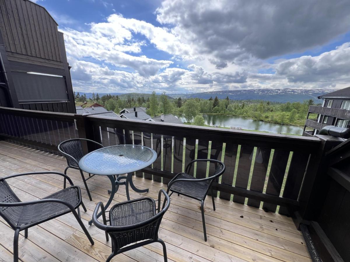 Enjoy Scenic Views From Your Balcony - B&B Beitostølen