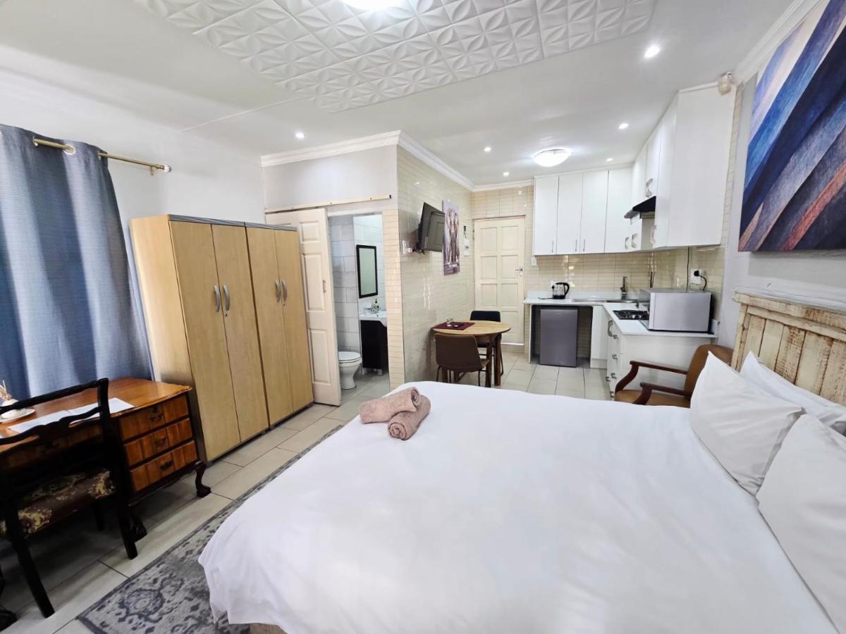 Luxus Zimmer mit Kingsize-Bett