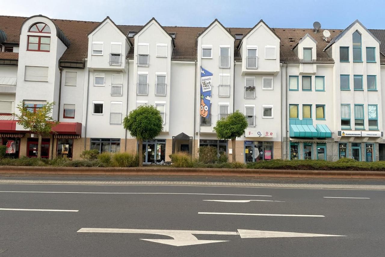 Zentrale Maisonette mit Büro & Parkplatz - Ferienwohnung Griesheim